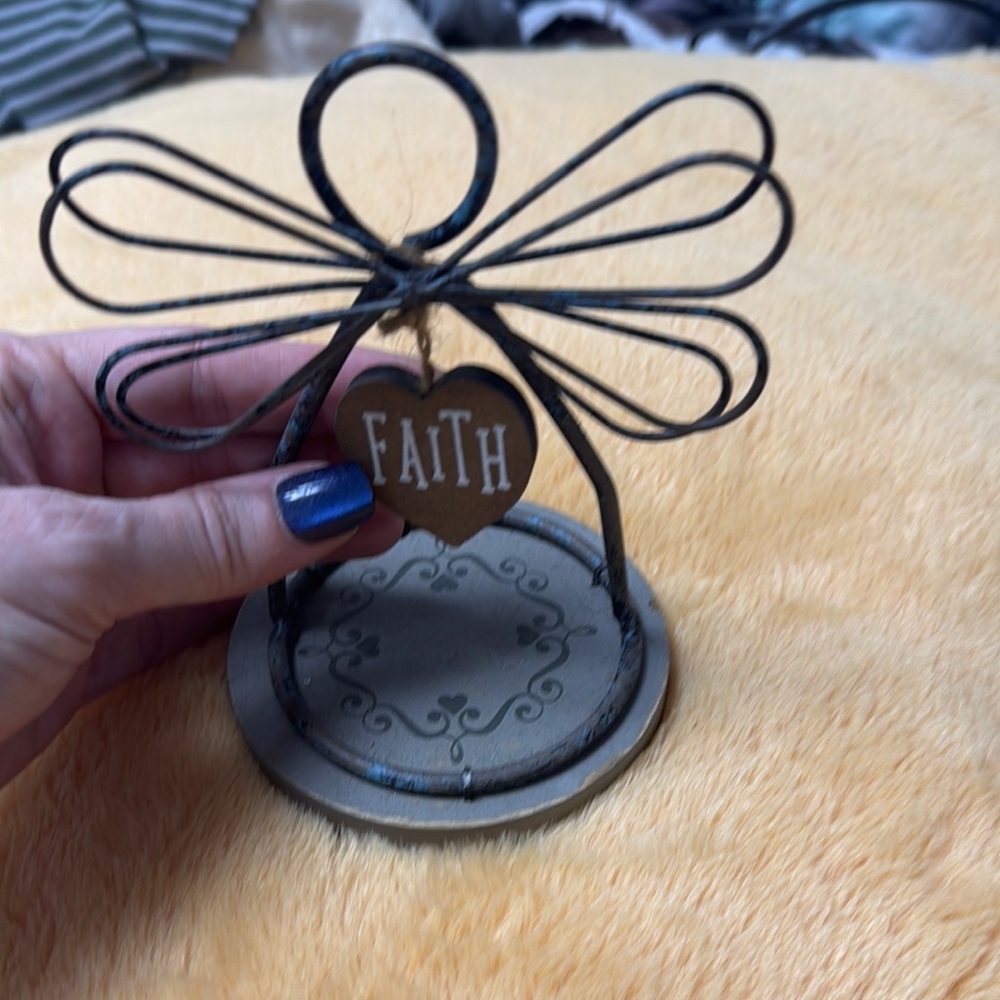Wire Angel Ornament with Heart Charm